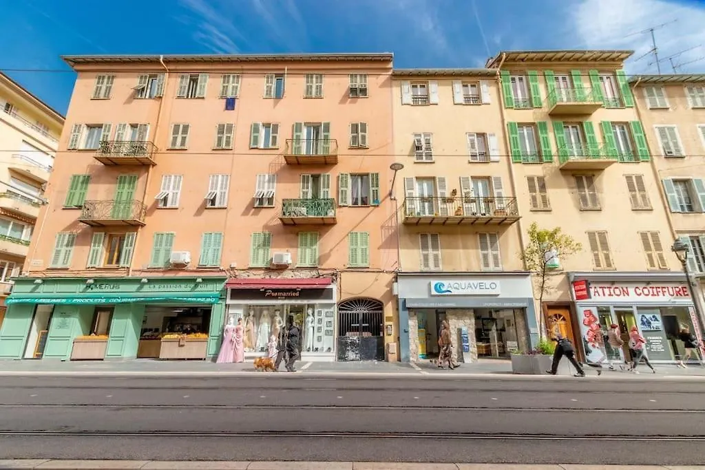 Lovely Townhouse In A Lively Area Close To The Old Nizza 0*,  Franciaország