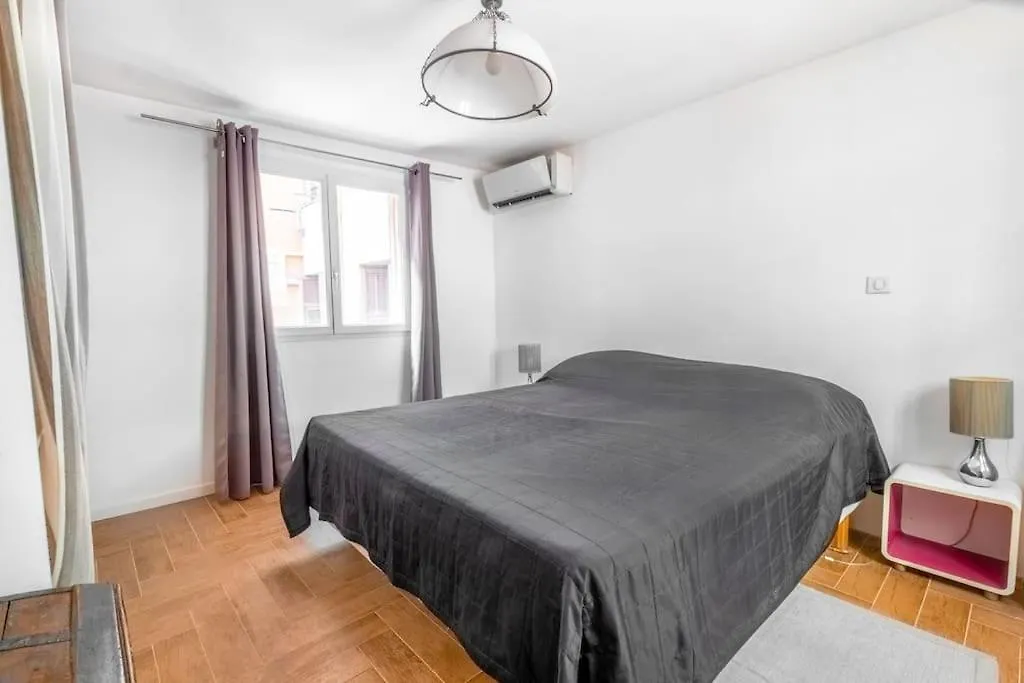 Apartman Lovely Townhouse In A Lively Area Close To The Old Nizza Franciaország